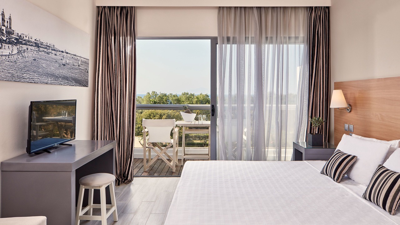 Photo of Bedroom in Petaloudes