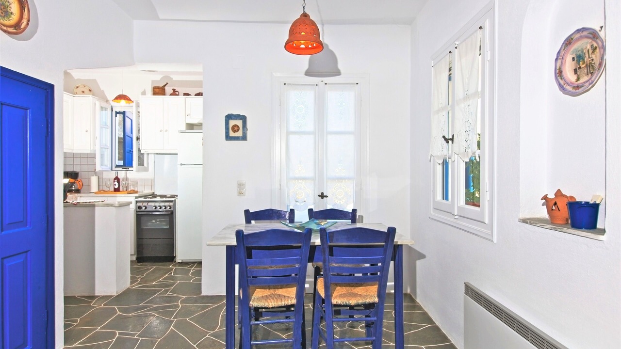 Photo of Bedroom in Platis Gialos