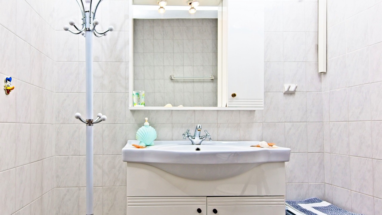Photo of Bathroom in Platis Gialos