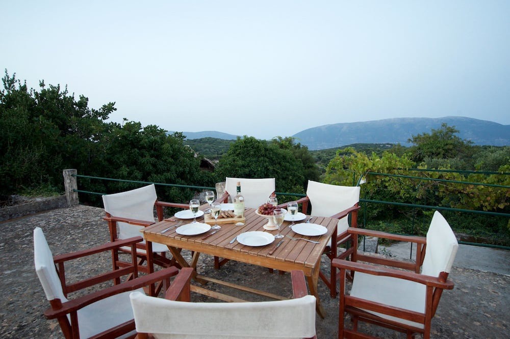 Photo of Patio Balcony in Mesovounia