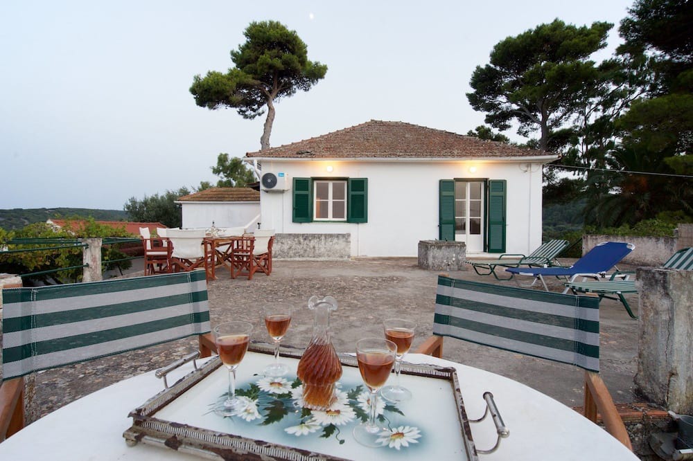 Photo of Patio Balcony in Mesovounia