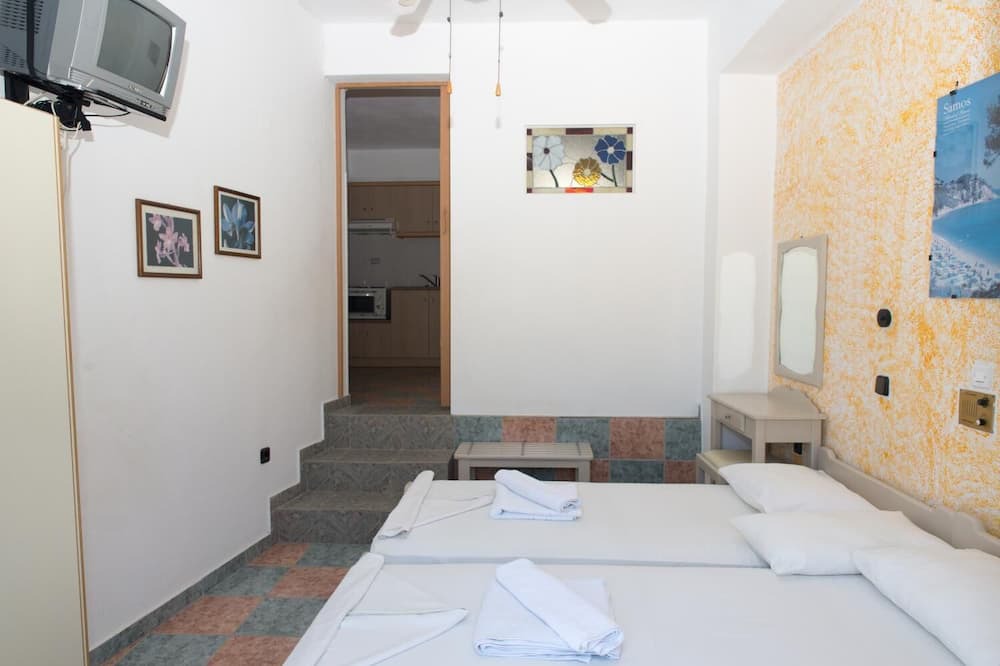 Photo of Bedroom in Kokkari