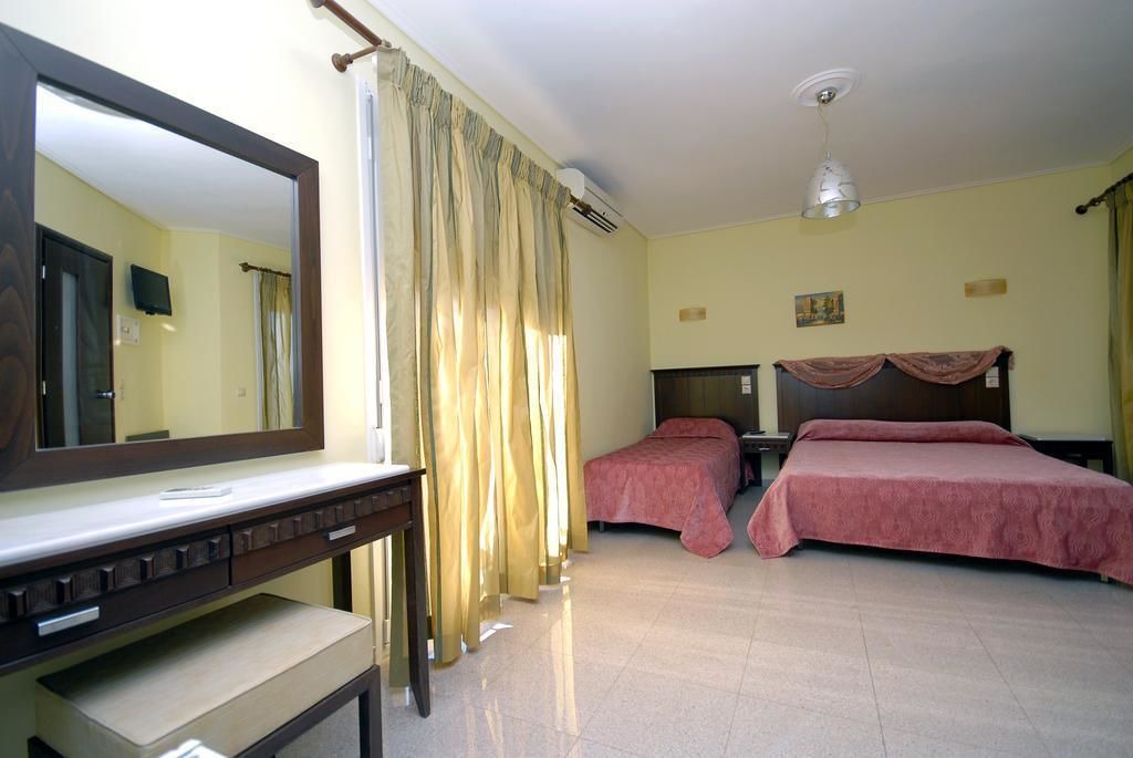 Photo of Bedroom in Apidias Lakkos