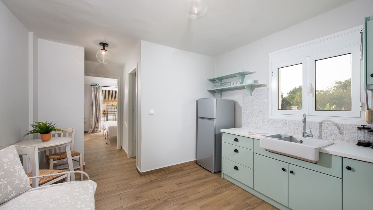 Photo of Others in Lourdata