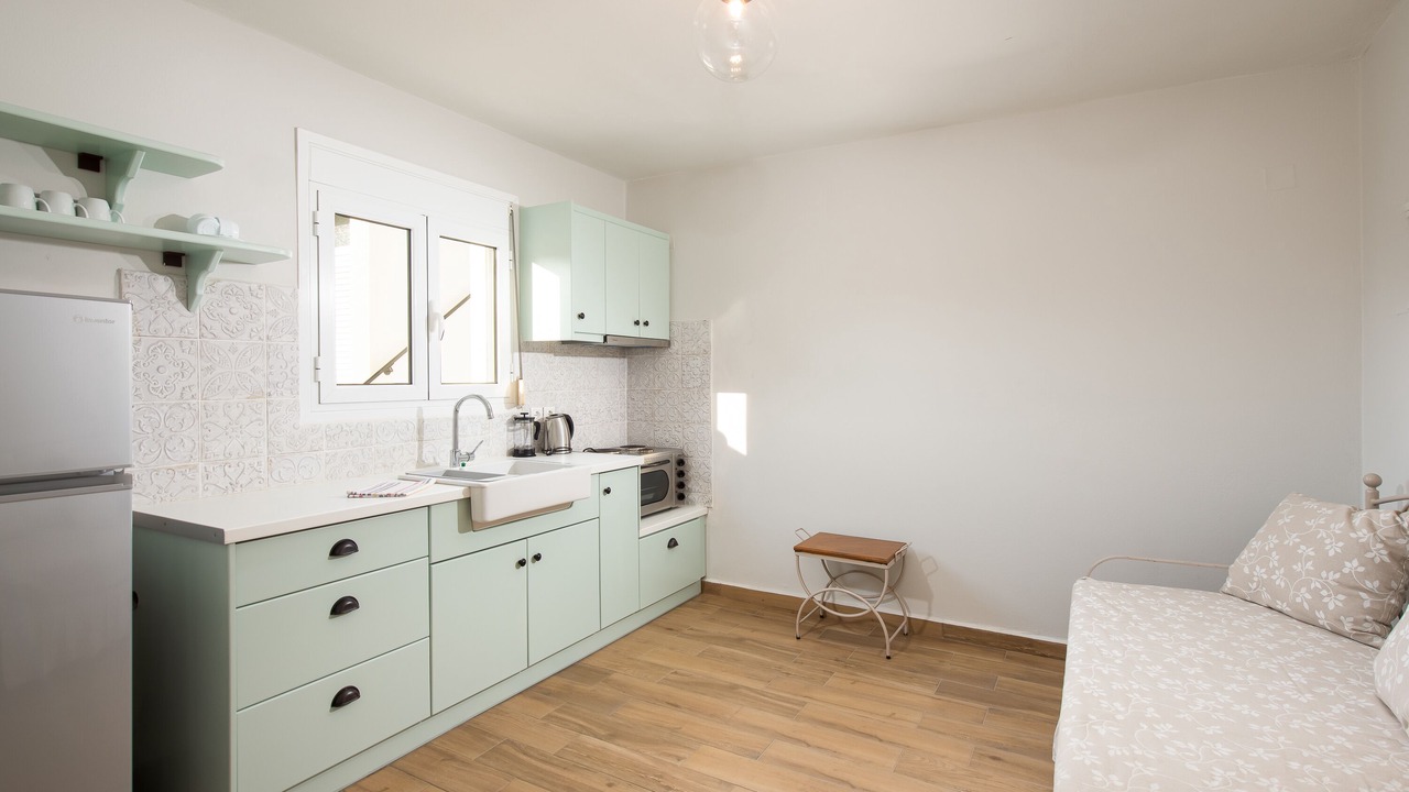 Photo of Others in Lourdata