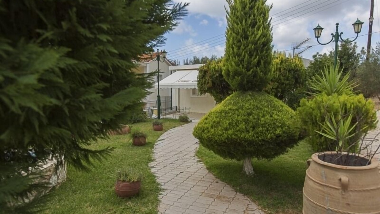 Photo of Outdoor in Lourdata