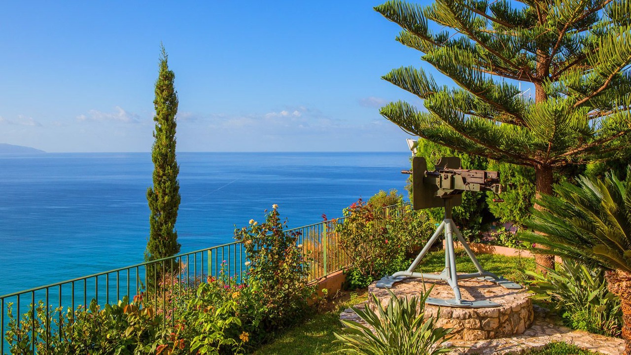 Photo of Others in Lourdata