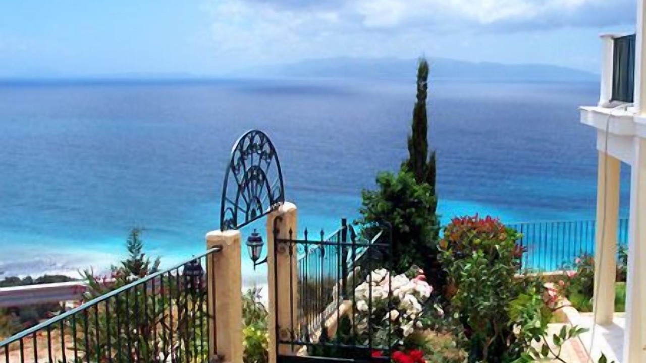 Photo of Outdoor in Lourdata