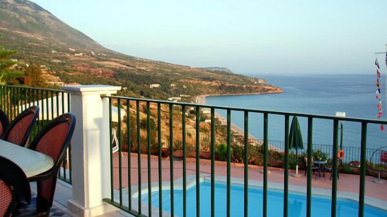 Photo of Patio Balcony in Lourdata