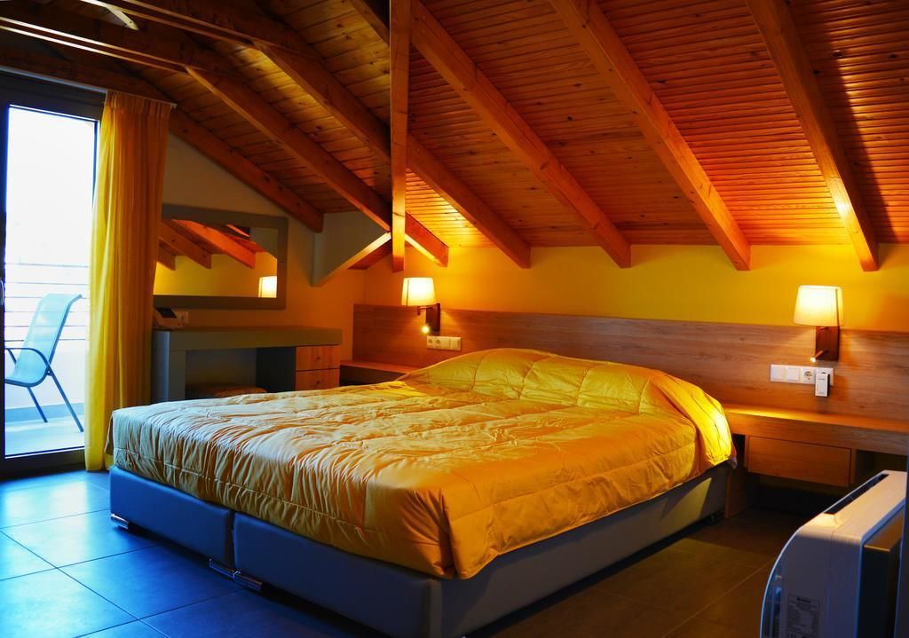 Photo of Bedroom in Foinikounta