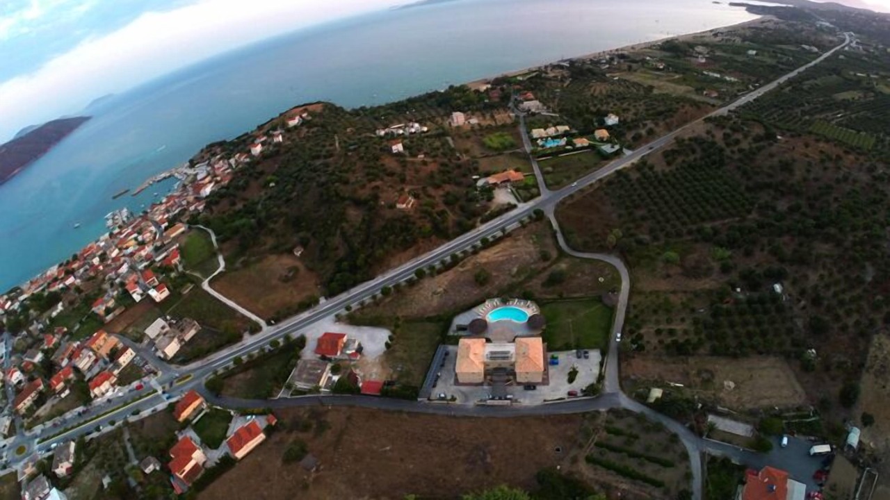 Photo of Outdoor in Foinikounta