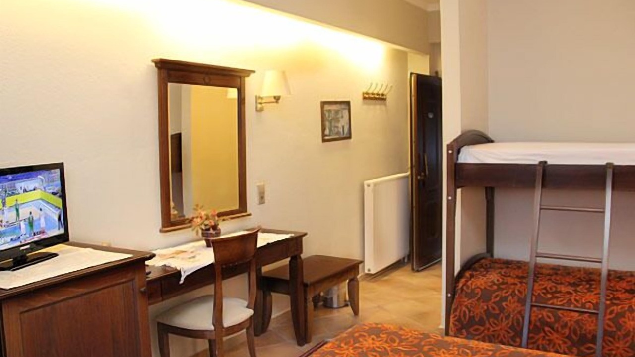 Photo of Bedroom in Elatochori
