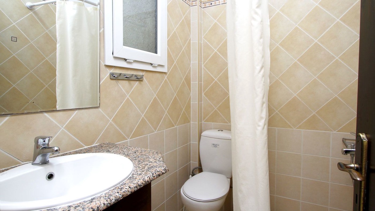 Photo of Bathroom in Myrina