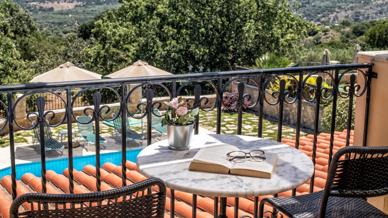 Photo of Outdoor in Gerani