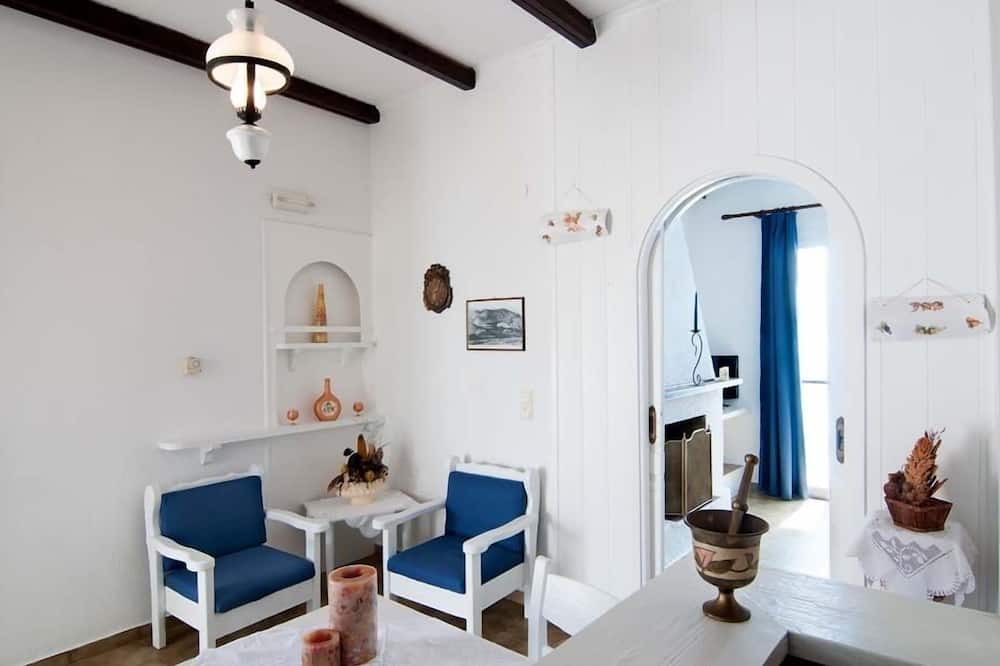 Photo of Livingroom in Frourion