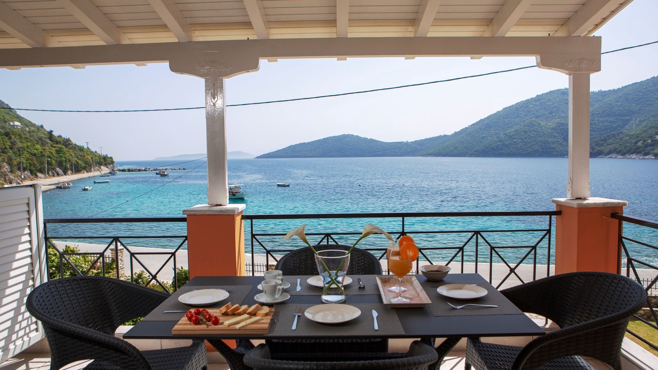 Photo of Patio Balcony in Mikros Gialos