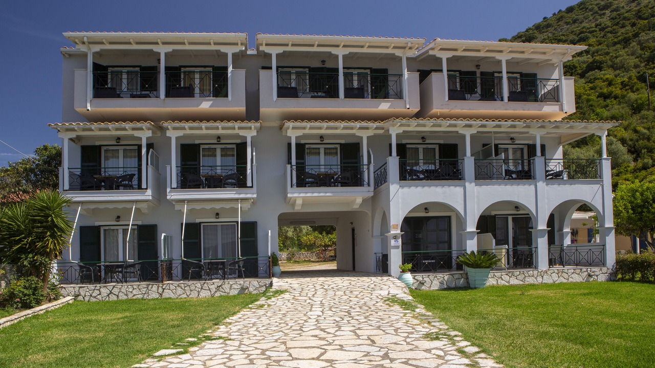 Photo of Outdoor in Mikros Gialos