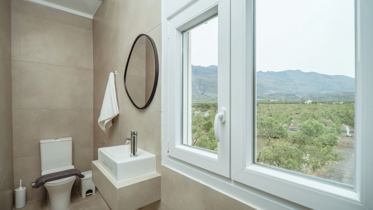 Photo of Bathroom in Frangokastellon