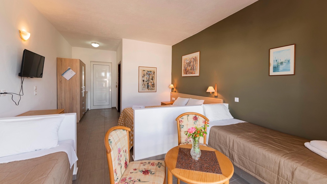 Photo of Bedroom in Theologos