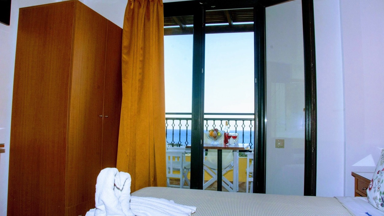 Photo of Bedroom in Koutouloufari