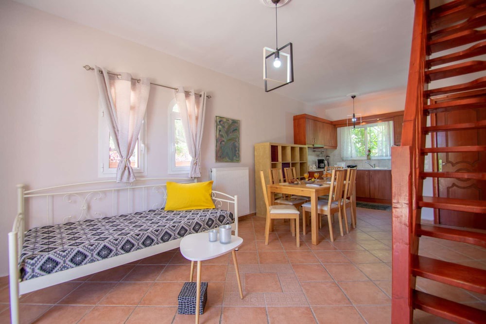 Photo of Livingroom in Xirokastello