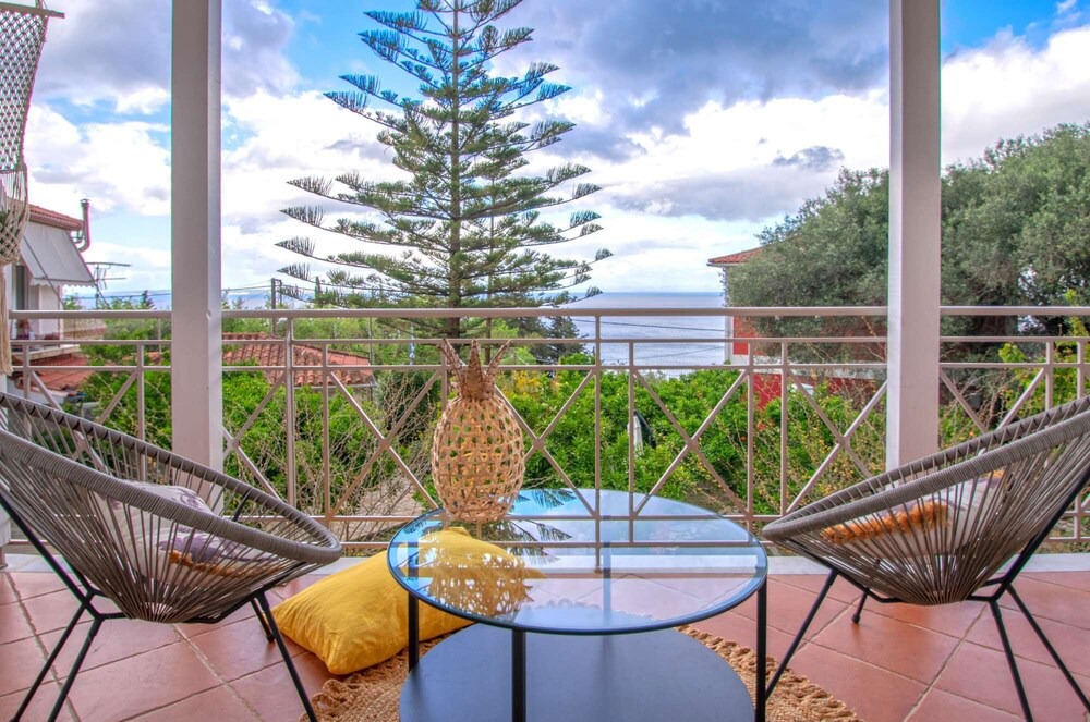 Photo of Patio Balcony in Xirokastello