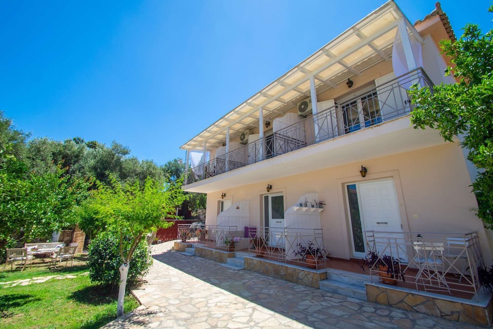 Photo of Outdoor in Xirokastello
