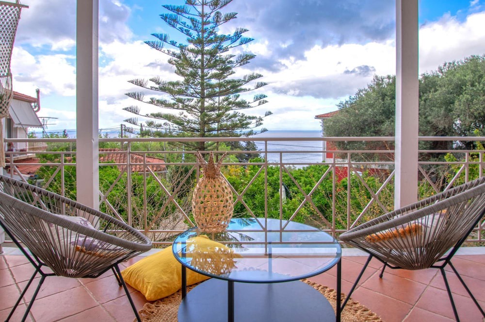 Photo of Patio Balcony in Xirokastello