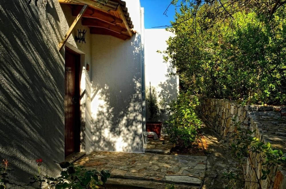 Photo of Outdoor in Istron