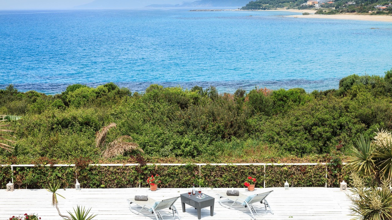 Photo of Patio Balcony in Zalongo