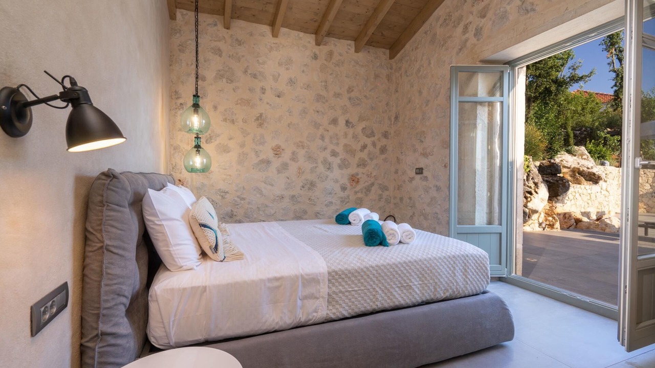 Photo of Bedroom in Assos