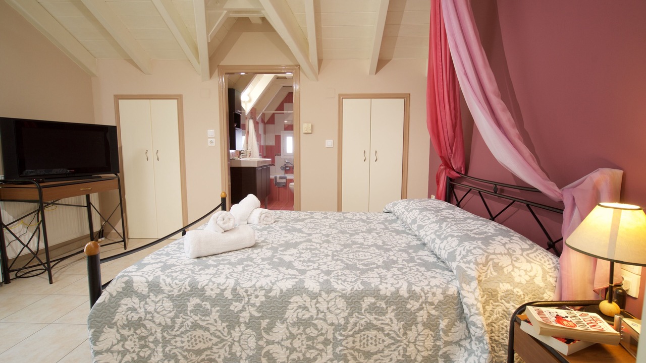 Photo of Bedroom in Argostoli Town