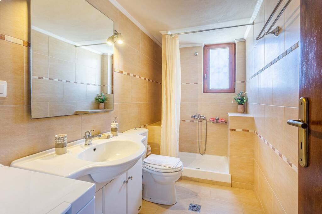 Photo of Bathroom in Platanias