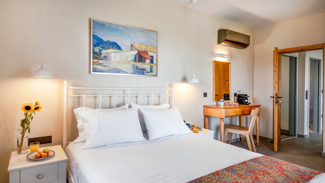 Photo of Bedroom in Mariou