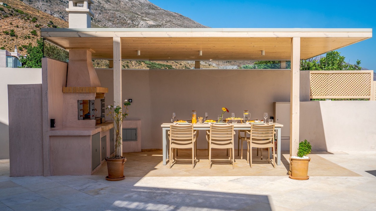 Photo of Outdoor in Mariou