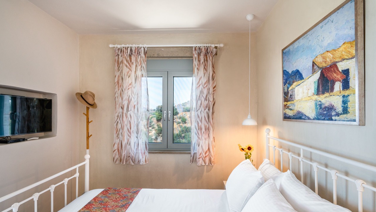 Photo of Bedroom in Mariou