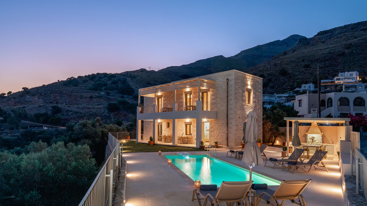 Photo of Outdoor in Mariou
