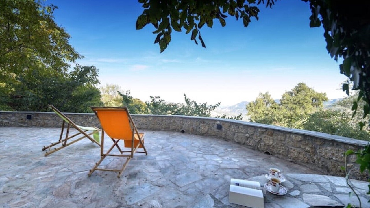Photo of Patio Balcony in Mesaia Trikala