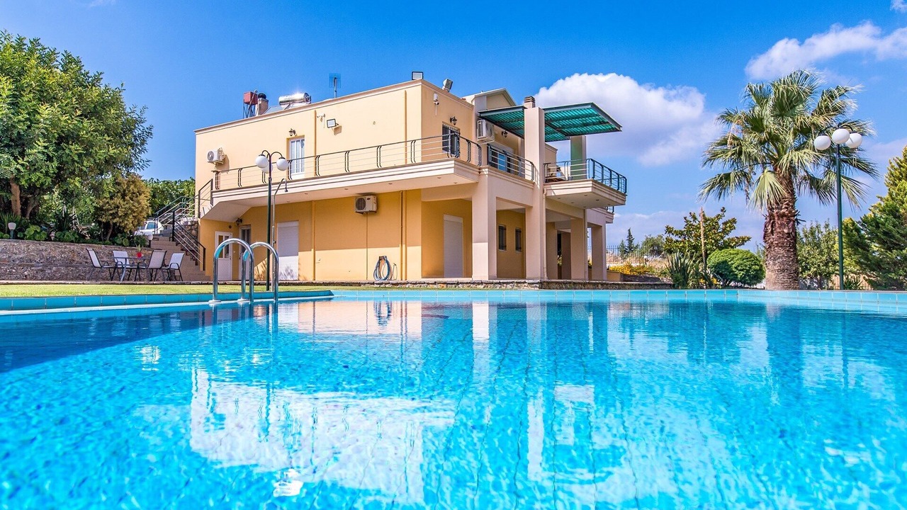 Photo of Outdoor in Pemonia