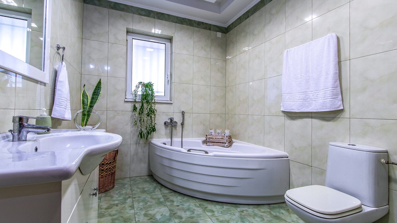 Photo of Bathroom in Pemonia