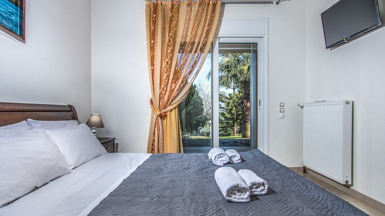 Photo of Bedroom in Pemonia