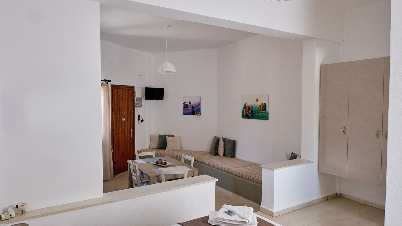 Photo of Bedroom in Khondros