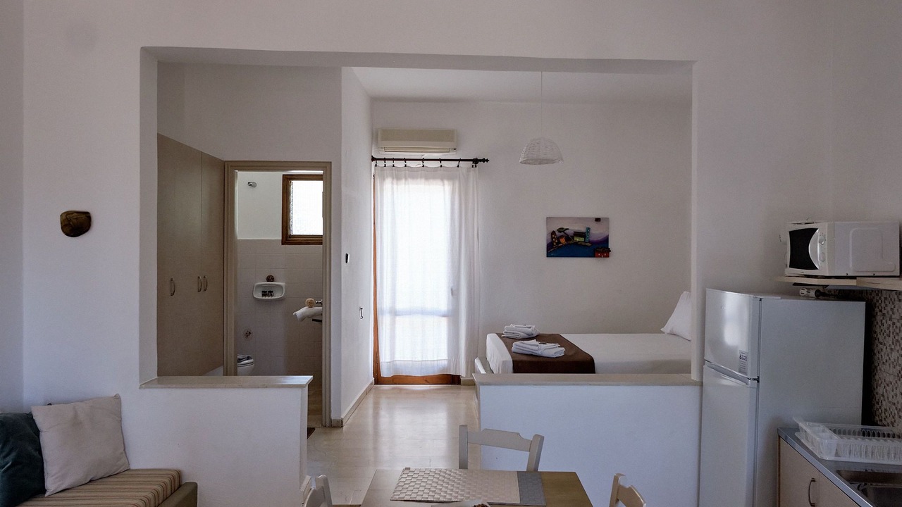 Photo of Bedroom in Khondros