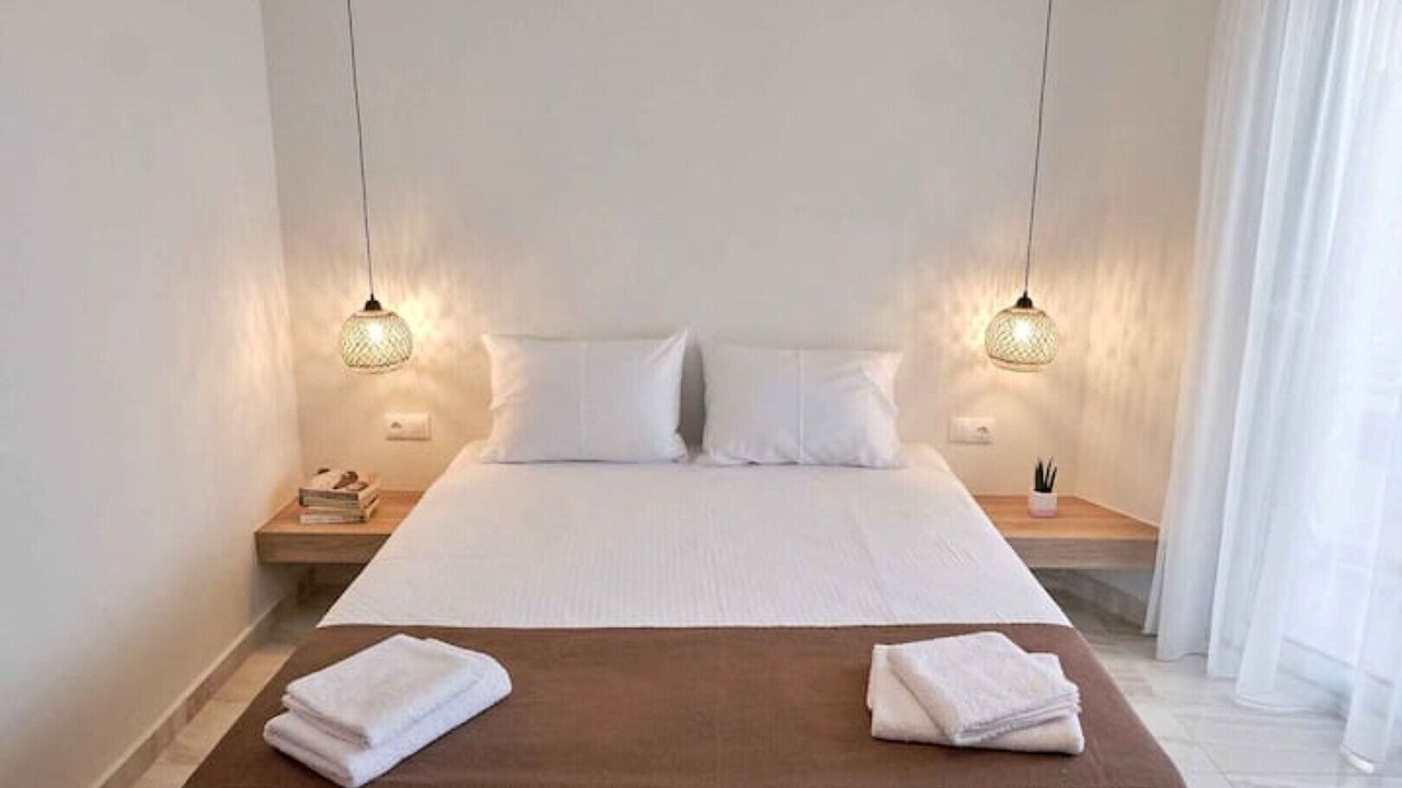Photo of Bedroom in Khondros