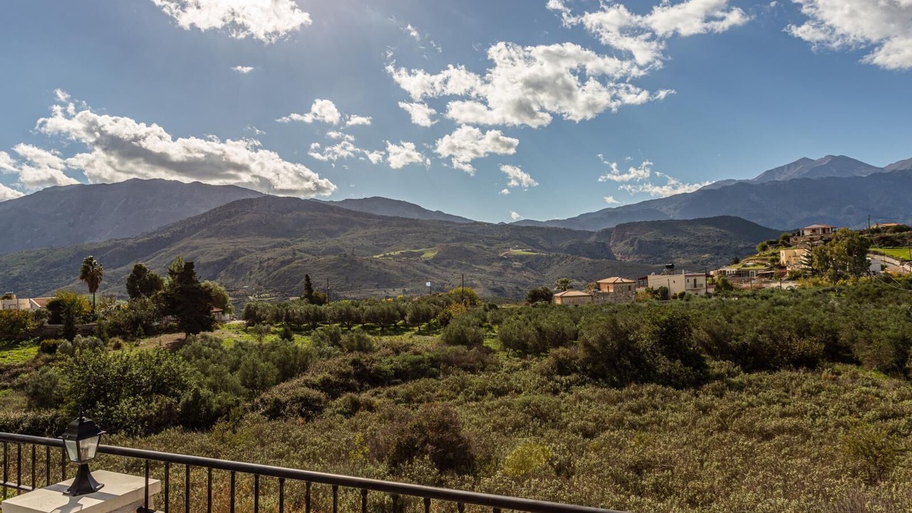 Photo of Outdoor in Exopoli