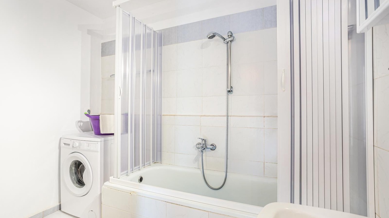 Photo of Bathroom in Exopoli