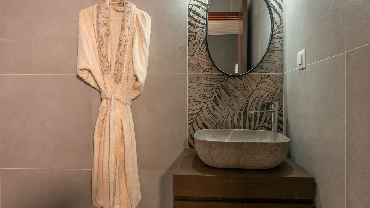 Photo of Bathroom in Vatolakkos