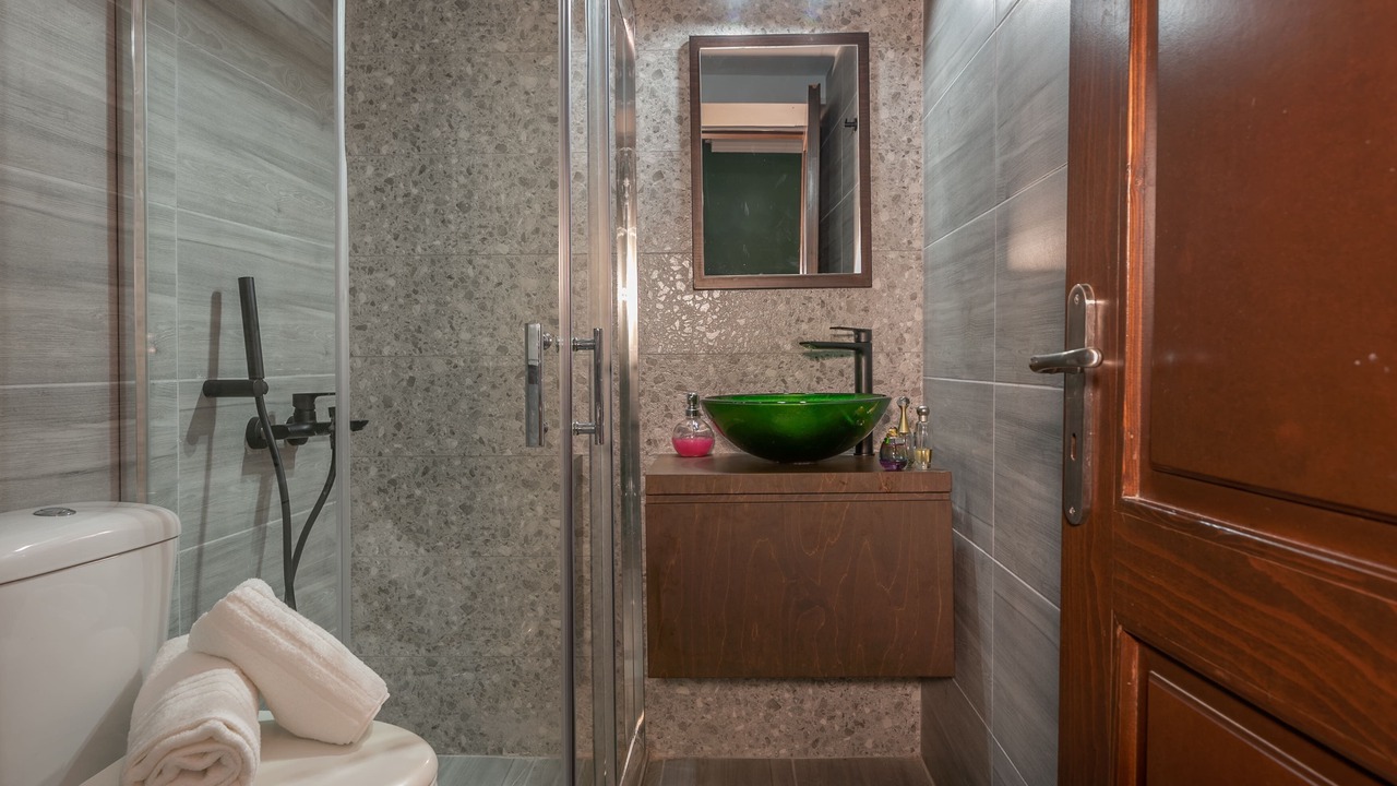 Photo of Bathroom in Vatolakkos