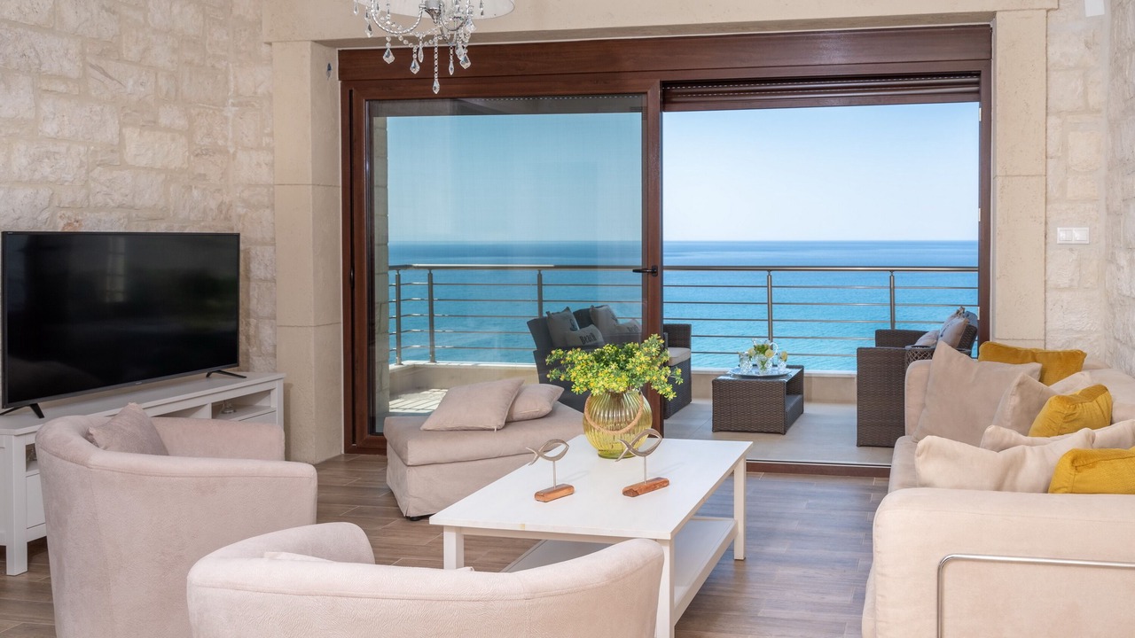 Photo of Livingroom in Keratokambos