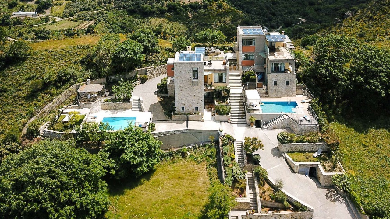Photo of Outdoor in Mixorrouma